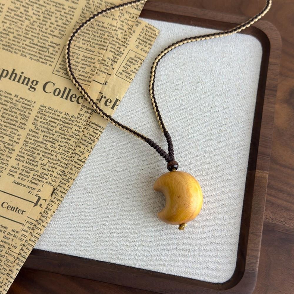 Pendant Wood Clavicle Chain Bohemian Style Couple Friends Choker Wooden Star Moon Necklace  Holiday