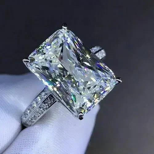 Nuovo Anello da Donna Hyperbole per Festa Cocktail Con Enorme Zircone Cubico Azzurro Montatura a Griffa Regalo di San Valentino per Moglie