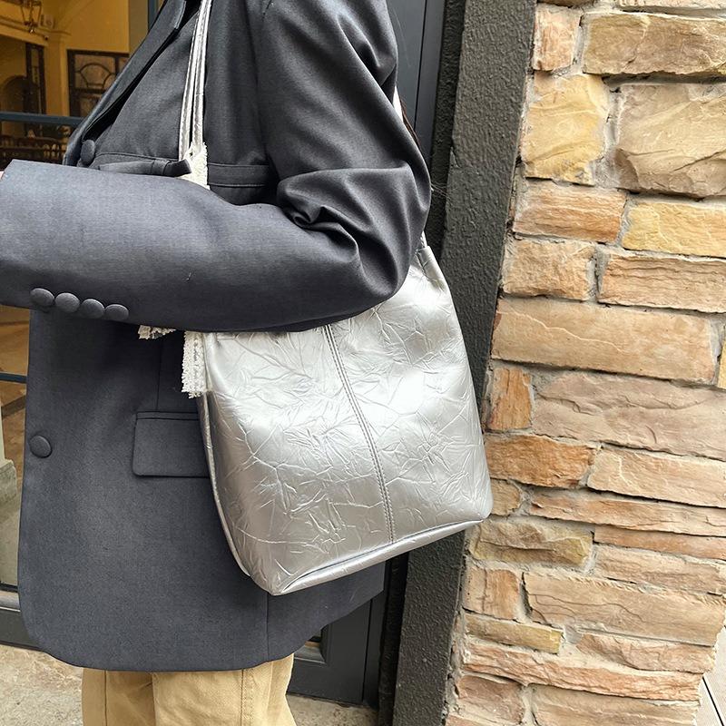 Large capacity lace bow new texture simple casual commuting underarm portable shoulder bag tote bag