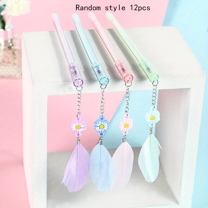 

Сезон возвращения в школу 12 шт. 0,5 мм креативная ручка с мягким клеем, подвеска в виде ромашки и пера, стираемая нейтральная ручка, подвеска высокой ценности, ручка для подписи для девочек, подарочная ручка Random style 12pcs