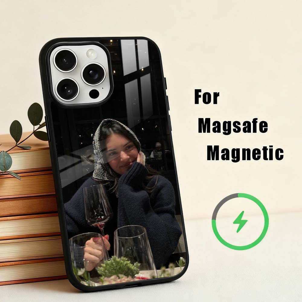 Model K-Kendall Nicole J-Jenner  Phone Case For iPhone17,16,15,14,13,12,11 Plus,Pro Max Magnetic For Magsafe Wireless Charging