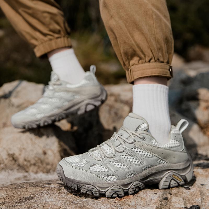 Casual Sneakers Women Shoes Outdoor Low-top Lace-up Flat Durable Men Shoes Comfortable Shock-absorbing Breathable Hiking Shoes