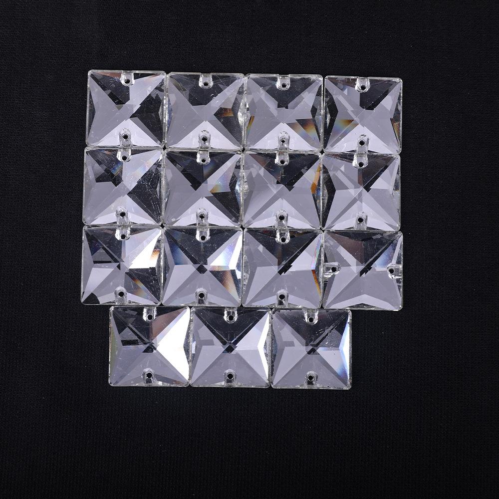 

K9 Мягкий Квадратный Плоское Дно Двойное Отверстие Стекло Ручной Шов Сверло, Белый AB Разноцветная Одежда Со Стразами Сделай Сам Кристальные Стразы 22 * 22Mm 15pcs/bag