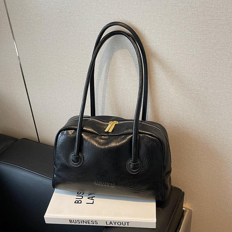 New Versatile Shoulder Bag Women's Fashion Large Capacity Handbag