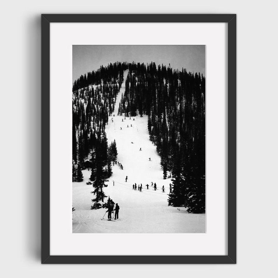 Vintage Ski Photo Print Road Gap Skier Jumps Girls Car Canvas Painting Winter Sports Skiing Art Poster Ski Home Lodge Wall Decor