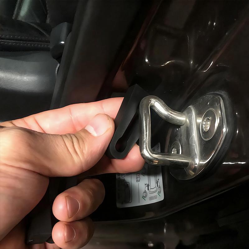 CHTPAV4Pcs Car Door Lock Shock Absorber Protective Buckle Cover Sticker For Nissan Qashqai J11 J10 Sylphy N7 Teana Note Navara Patrol