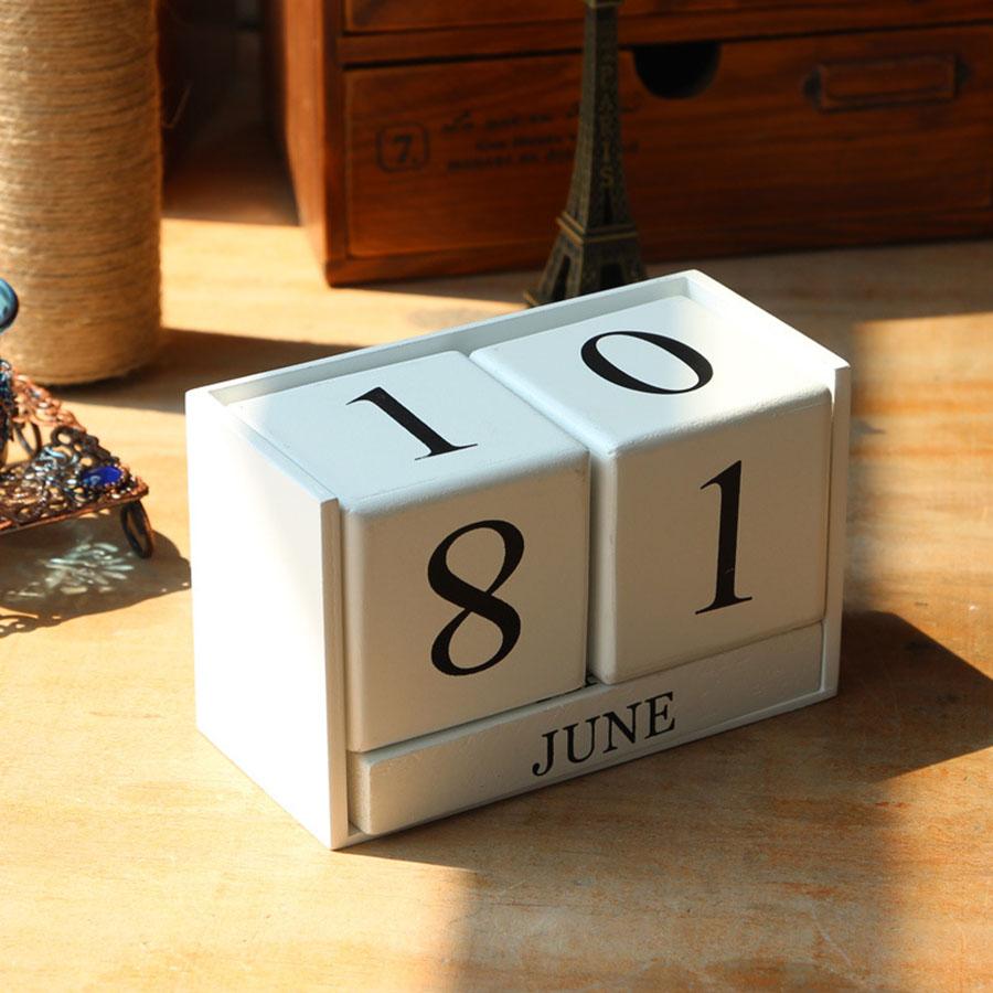 

INS Rustic Wooden Desk Perpetual Calendar Cubes Calendar Block Stand Ornament Home Office Decro білий