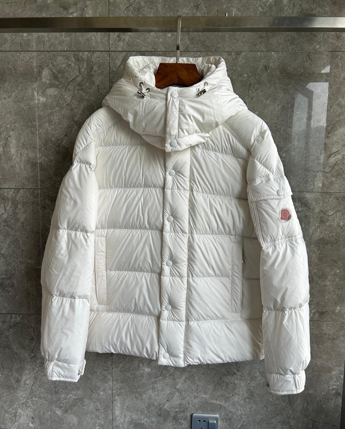 Hanovcrtan Anniversary Vezere matte Mayan short
