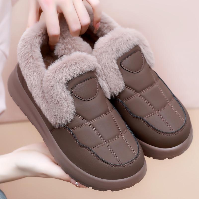 Cotton shoes women's shoes new snow shoes warm and comfortable boots women's shallow mouth flat bottom women's boots cold-proof leather cotton boots