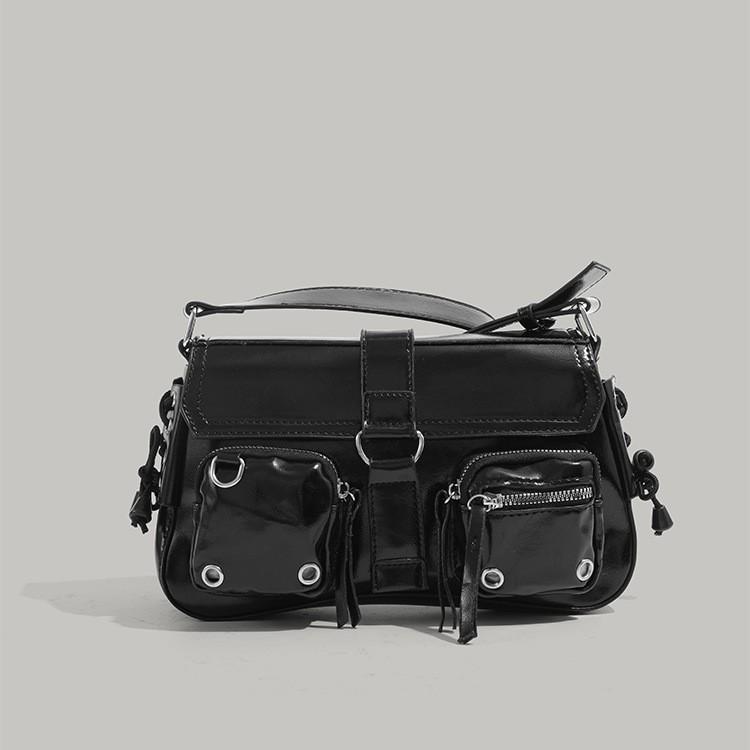 2025 New Motorcycle Style Sweet Cool Millennium Hot Girl Single Shoulder Underarm Bag High-end Versatile Niche Crossbody Bag