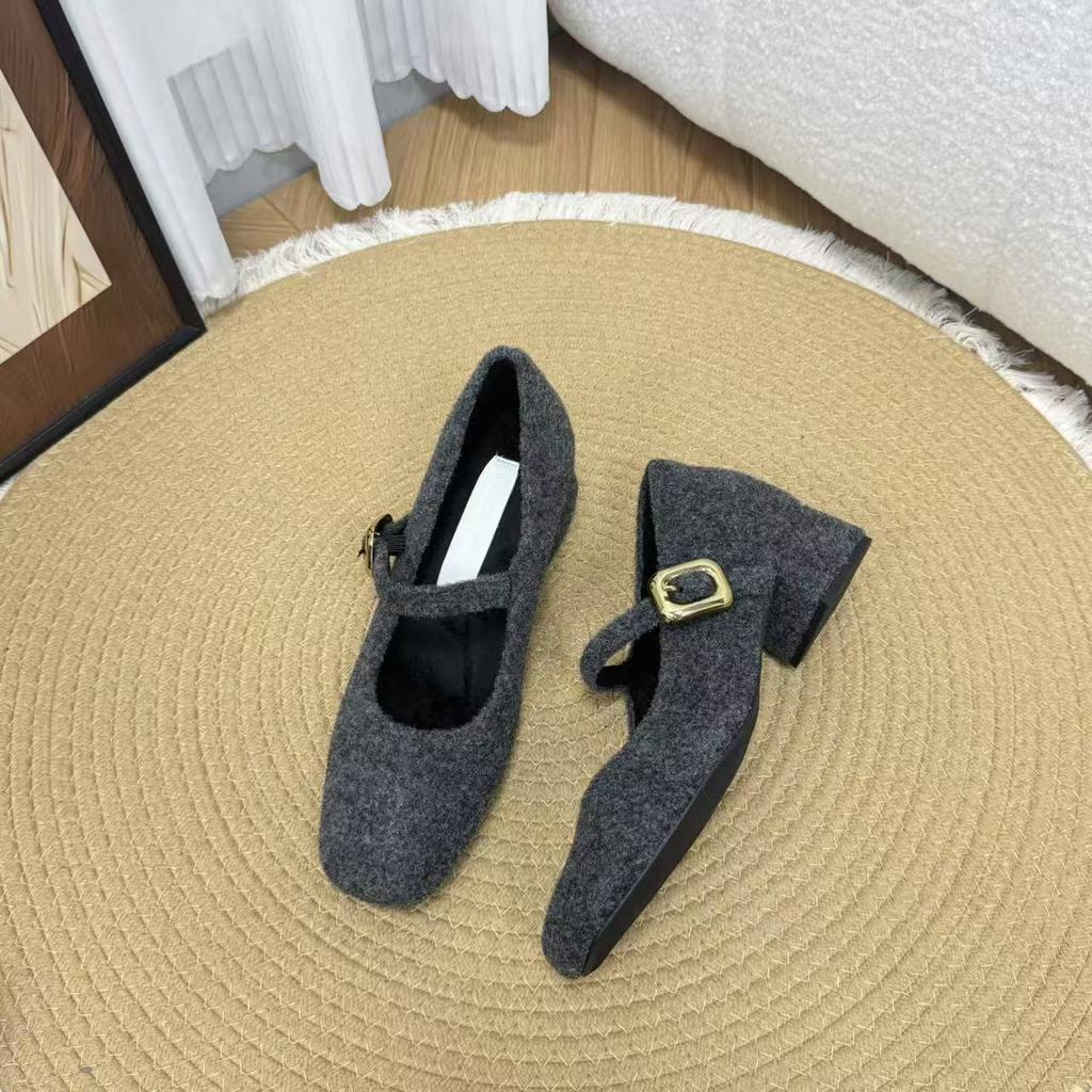 Wool version~ Small man velvet Mary Jane shoes inner height increase French retro fluffy shoes fashionable outer wear Doudou shoes