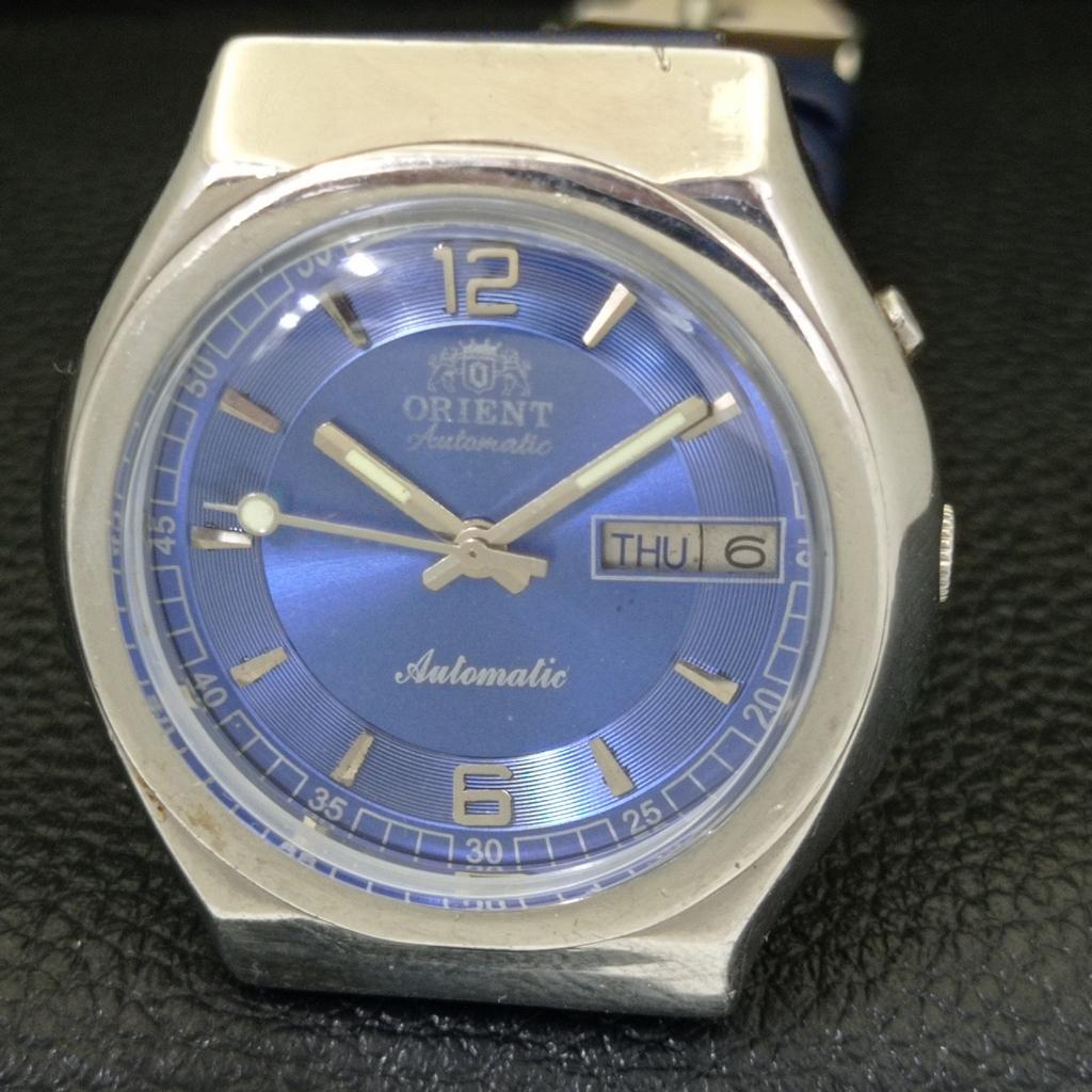 AUTOMATIC VINTAGE ORIENT 46941 JAPAN MENS BLUE COLOR DIAL WATCH a500733-5 R154-a500733
