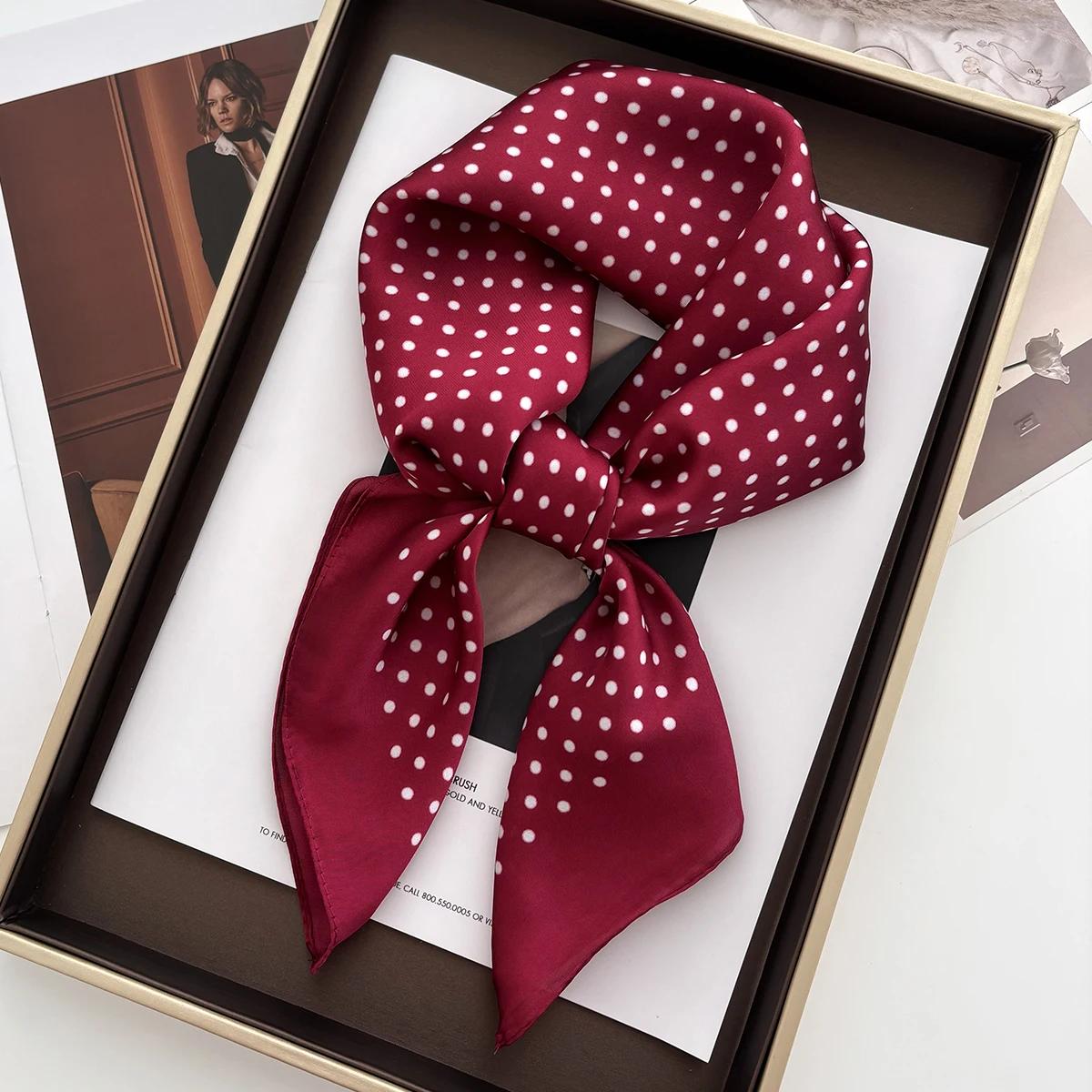 1 stuks 70*70cm Vierkante Sjaal voor Dames Zachte Satijnen Bloemenprint Wikkel Foulard Necksjaal Bandana's Haar Smalle Band Sjaals 70x70CM black
