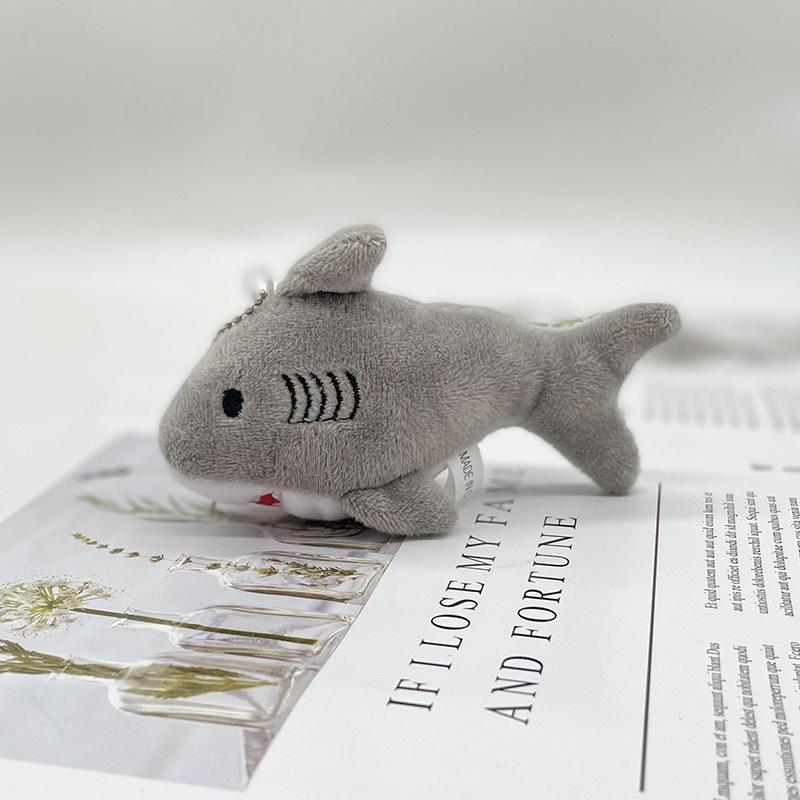 Mini Shark Whale Plush Keychain: Marine Life Simulation Toy 12cm серый