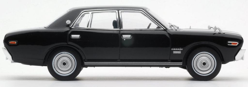 Tomica Limited Vintage Nissan Cedric Super DX Finished Product LV-N43-06a (Black) -
