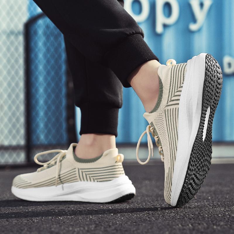 Nuova Moda Uomo Quattro Stagioni Scarpe Comode con Suola Spessa Studenti Ragazzi di Tendenza Suola Morbida Traspiranti Casual Scarpe da Corsa