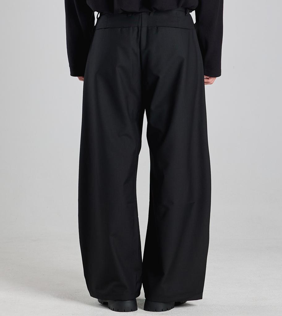 Beoteunseoul Minimal Classic One-Pleat Wide Slacks (Black)
