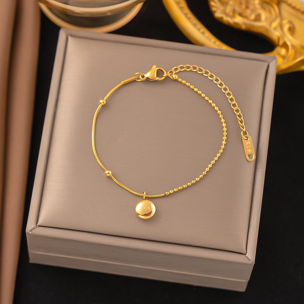 18K Gold Plated 316L Fashionable Titanium Steel Bracelets Waterproof Heart Roman Numerals Queen's Chain Link Bangles