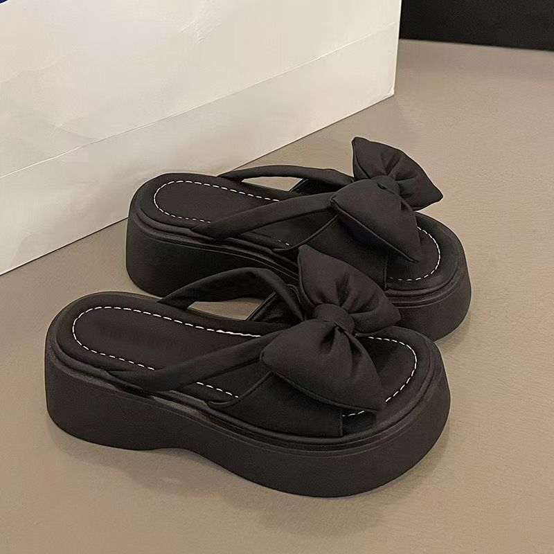 Outdoor Wear Fashion Popular Versatile Round Head Muffin Shoes Summer 2025 New Bow Thick-soled Beach Cool Slippers
