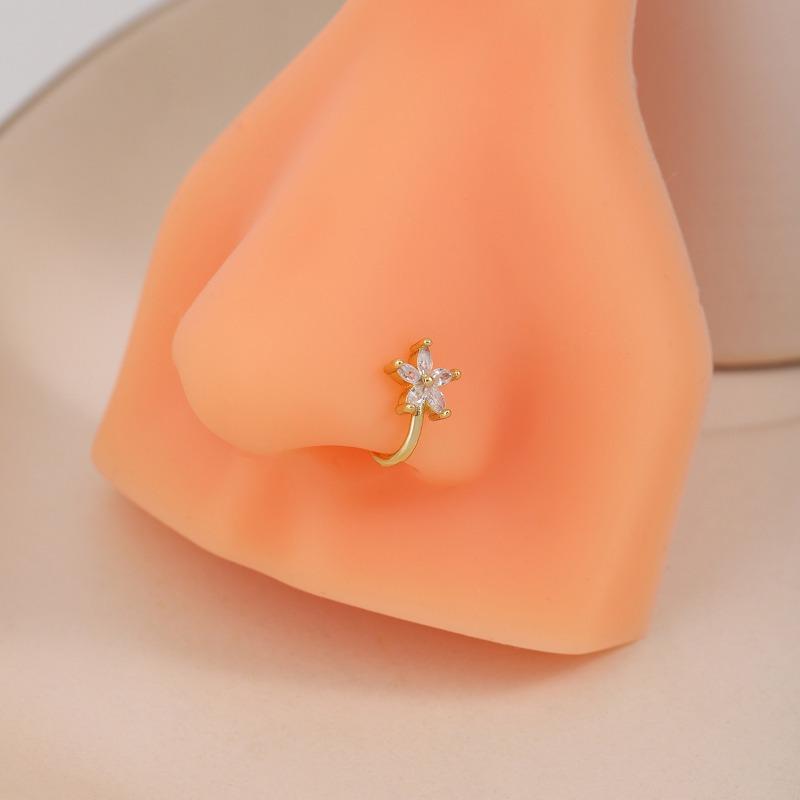 Retro Non-perforated Nose Clip and Simple Floral Diamond-encrusted Nose Stud Accessory