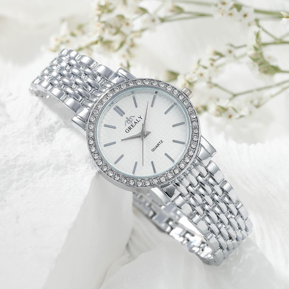 Luxury Women Wristwatches Ladies Fashion Female Silver Bracelet Quartz Watches Set