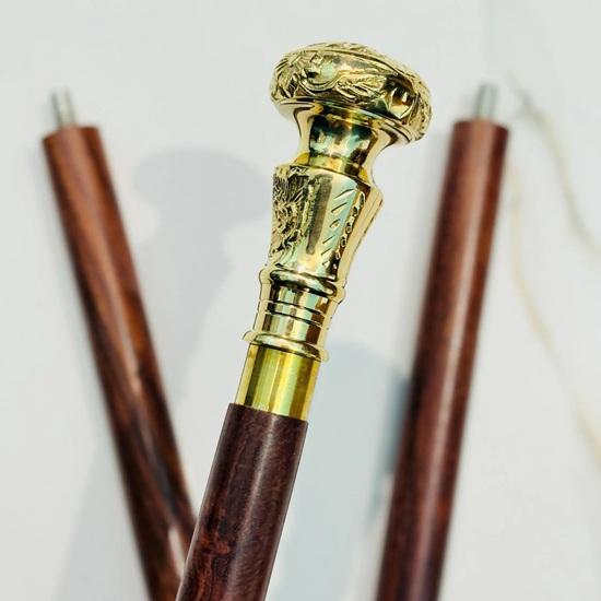 Handgefertigter Messing-Gehstock, Holzstock mit individueller Gravur, Elegantes personalisiertes Geschenk, Geburtstagsgeschenk