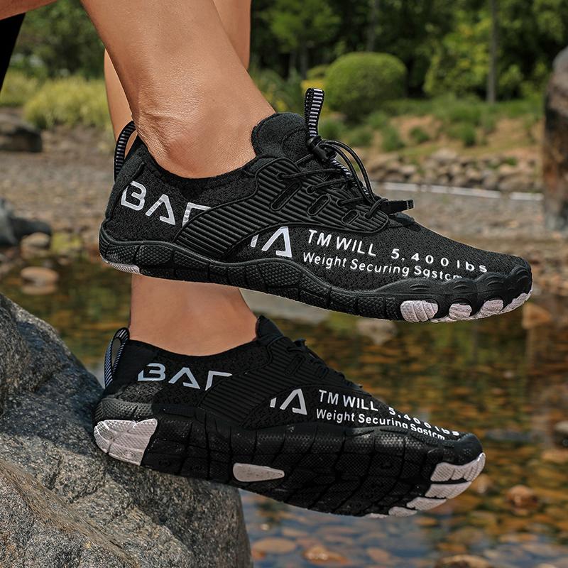 Fashion Swimming Shoes Men Beach Aqua Shoes Women Quick Dry Barefoot Upstream Surfing Slippers Hiking Water Shoes Wading Unisex Sneakers