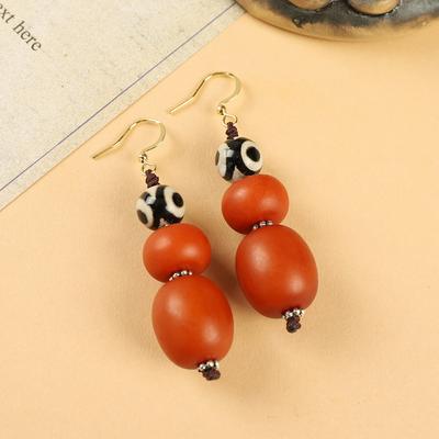Boucles d'oreilles originales de niche tibétaines en cire d'abeille, bijoux d'oreille tissés rétro personnalisés en os de vache pour hommes et femmes