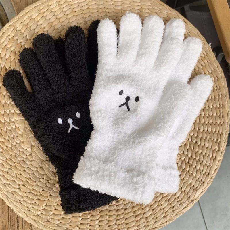 Cute Cartoon Bear Embroidered Thickened Warm Women's Winter Knit Plush Gloves, Cycling Gloves, Outdoor Warm Gloves