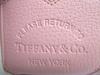 Authentisches Tiffany & Co.. Return to Tiffany Rosa Leder Große Reißverschluss-Geldbörse #a579 Geöffnete Schachtel