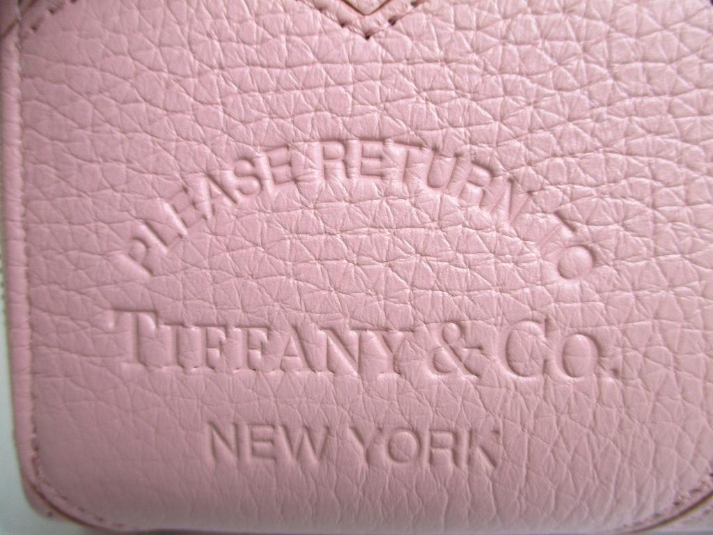 Authentisches Tiffany & Co.. Return to Tiffany Rosa Leder Große Reißverschluss-Geldbörse #a579 Geöffnete Schachtel
