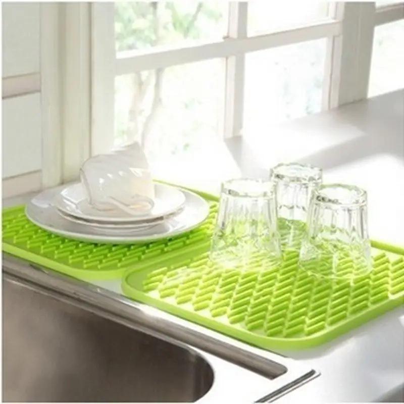 European Silicone Insulated Placemat - Colorful, Thick, Multi-Use Mat for Table, Pots, and Phones