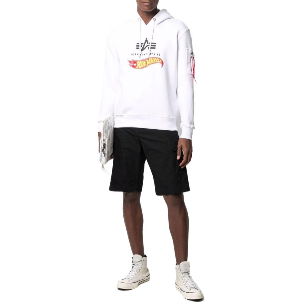 Carhartt WIP Knee-length Chino Shorts I028246890200BLK
