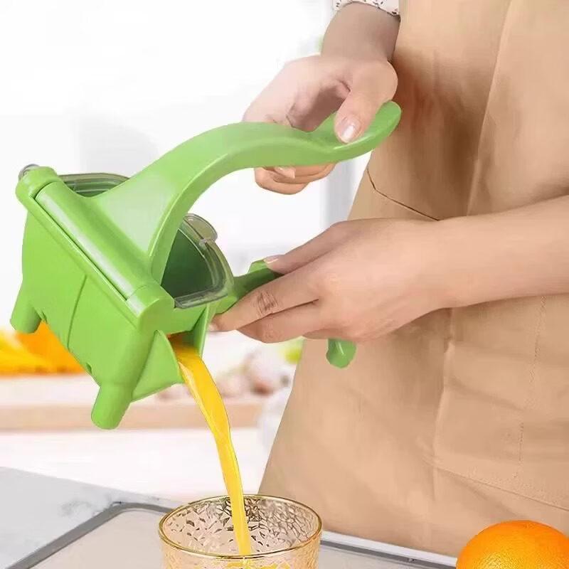 ZISIZ Plastic Manual Fruit Juicer