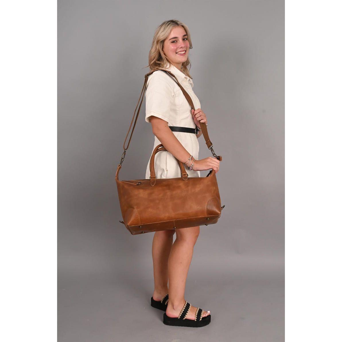

Handmade Leather Duffle Bag: Unisex Weekender Travel Bag 24 x 12 x 10 in