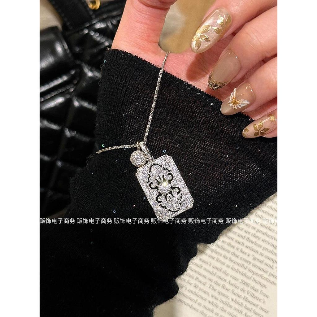 Dámský vysoce kvalitní stříbrný diamantový přívěsek na náhrdelníku - Nádherný lehký luxusní choker