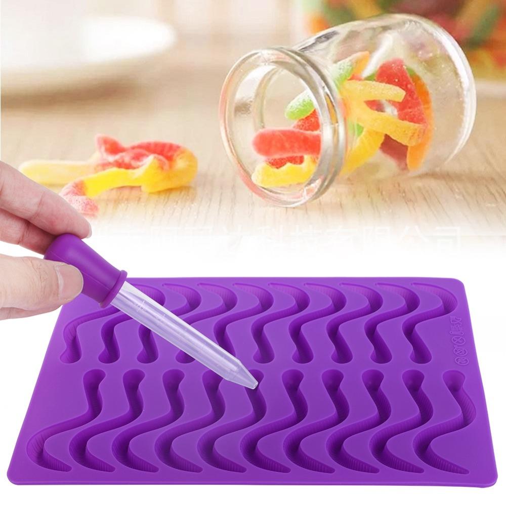Creative 20 Compartments Silicone Gummy Worm Mold With Dropper Chocolate Candy Mold Cake Decorating Mold Baking