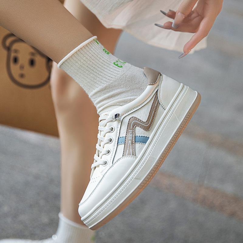 Leather Little White Shoes Women's New Soft-soled Sports and Leisure Shoes Women's Comfortable Flat-soled Student Board Shoes