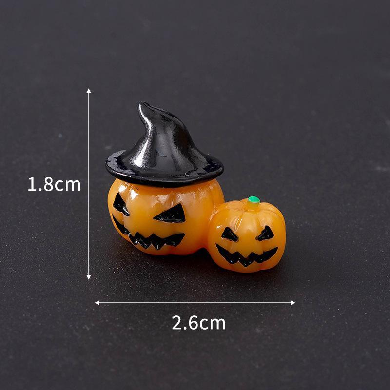 Halloween Mini Resin Figurine Scary Skull Coffin Chair House Decor for Haunted House Indoor Outdoor Party Prop