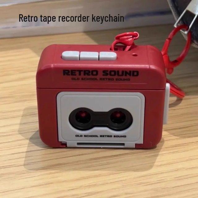 Retro přívěsek na klíče s kazetovým přehrávačem - Mini hudební přehrávač