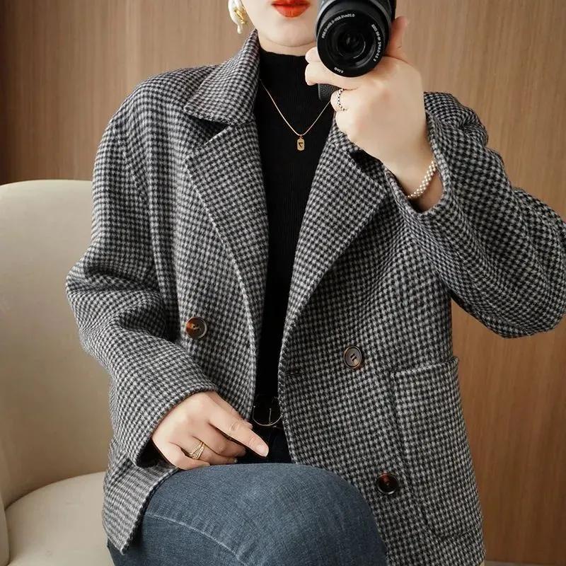 Woolen Coat Women's Autumn Models, Small, Short, Loose, Casual and Thin, Long-sleeved Tops