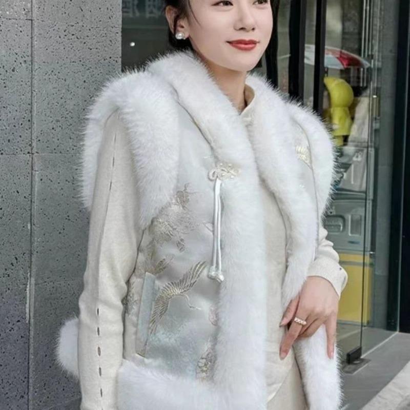 

Осень и зима новая куртка-жилет из искусственного лисьего меха легкий модный жилет жилет жилет S suggestion (80/55kg)