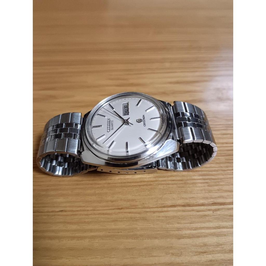 Used CITIZEN CRYSTRON Quartz Men's Watch Day-Date Beautiful Condition
