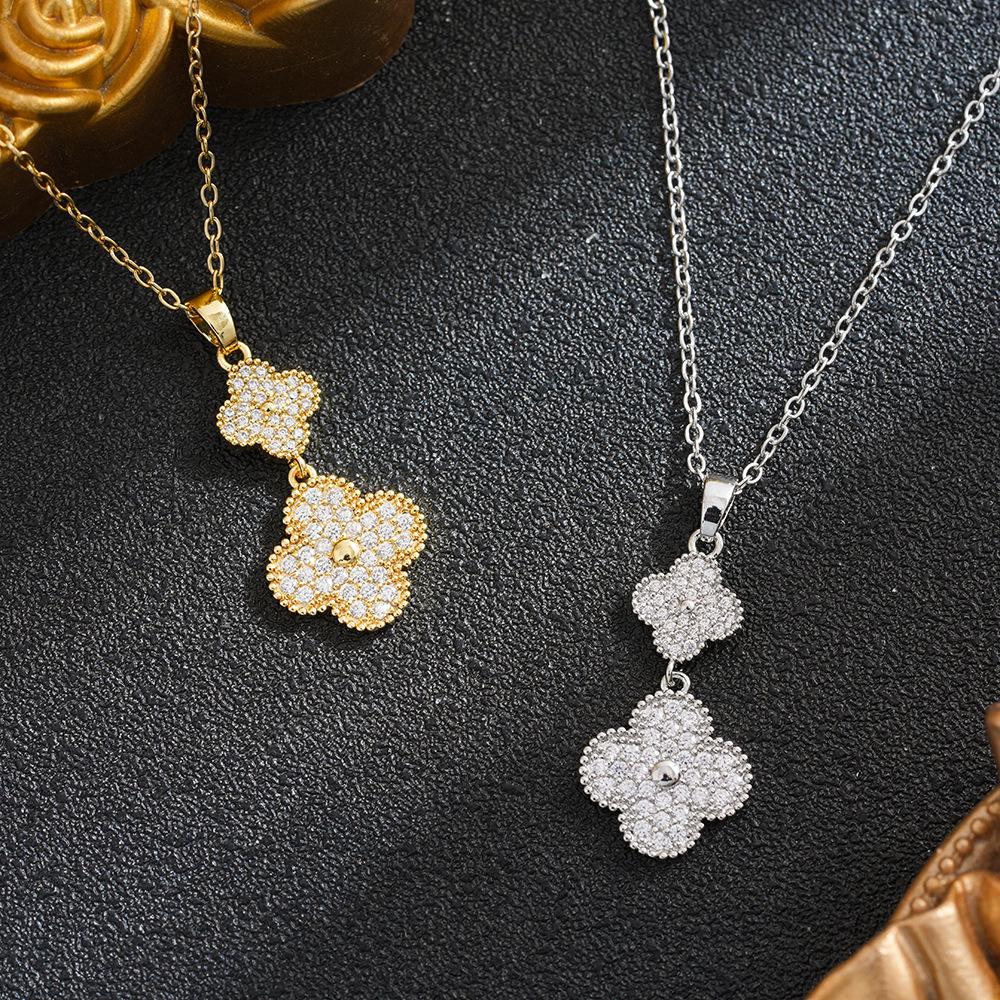 Korean Style Four-Leaf Clover Zircon Shell Necklace - High-End, Elegant, Non-Fading, Geometric Design