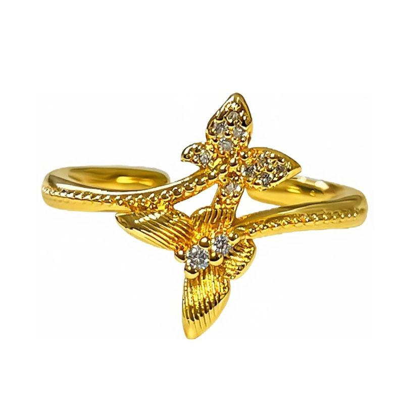 Temperament Golden Star Butterfly Opening Ring Female Court Style Light Luxury Retro Fashion Versatile Design Ring Tide