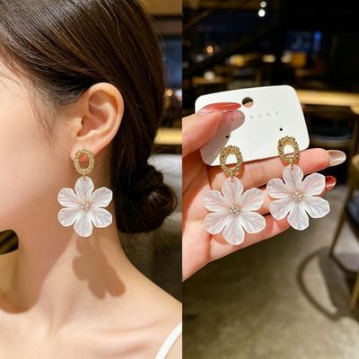 Acrylic Flower Drop Earrings for Women European American Style Long Dangle Earrings Party Jewelry Gift