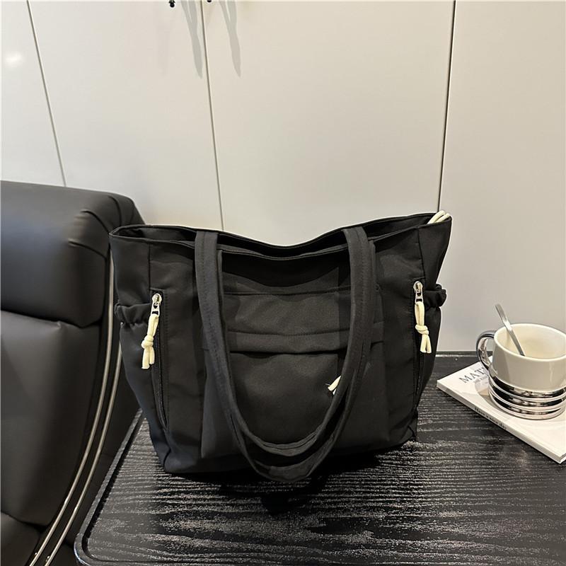 Solid Color Multi-Pocket Shoulder Bags for Women Versatile Ladies Large Capacity Tote Bag Simple Student Girls Class Handbags