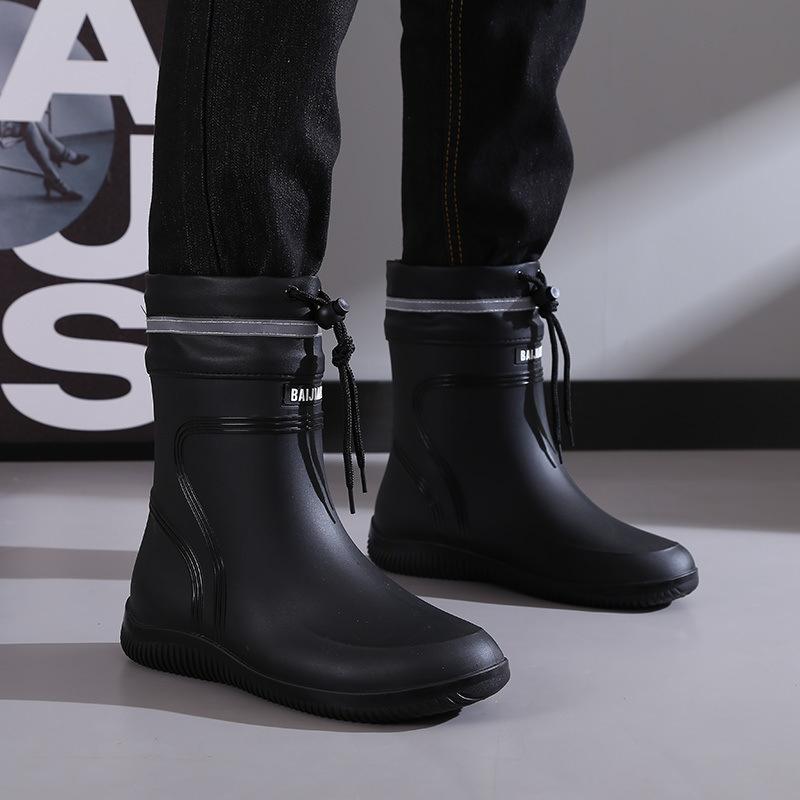 Fashion Rain Boots Waterproof Shoes Men's Tide Medium and Short Boots Wear Fleece Warm Non-slip Rain Shoes Women's Fishing Shoes Glue Shoes
