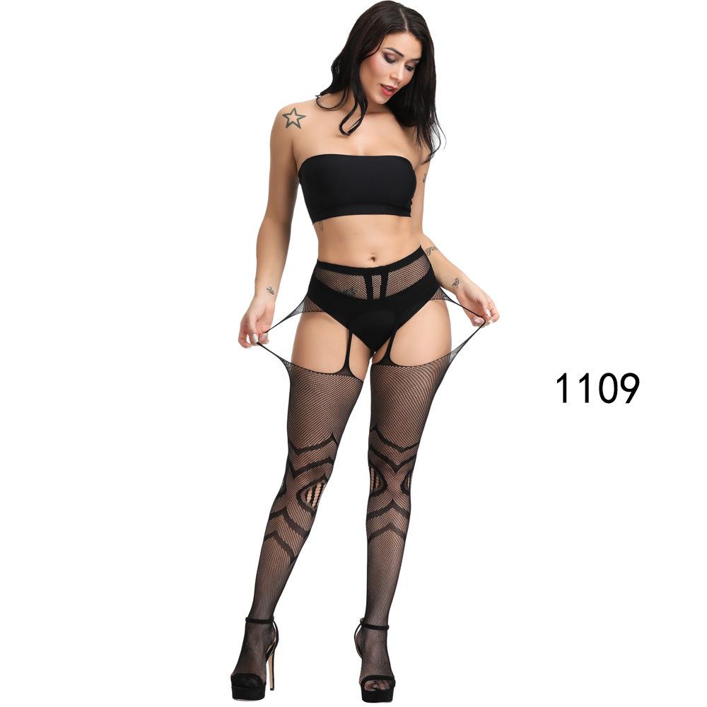 European & American Plus Size Fishnet Bodysuit: Sexy Open Crotch Hollow-Out Jacquard Suspender Stockings