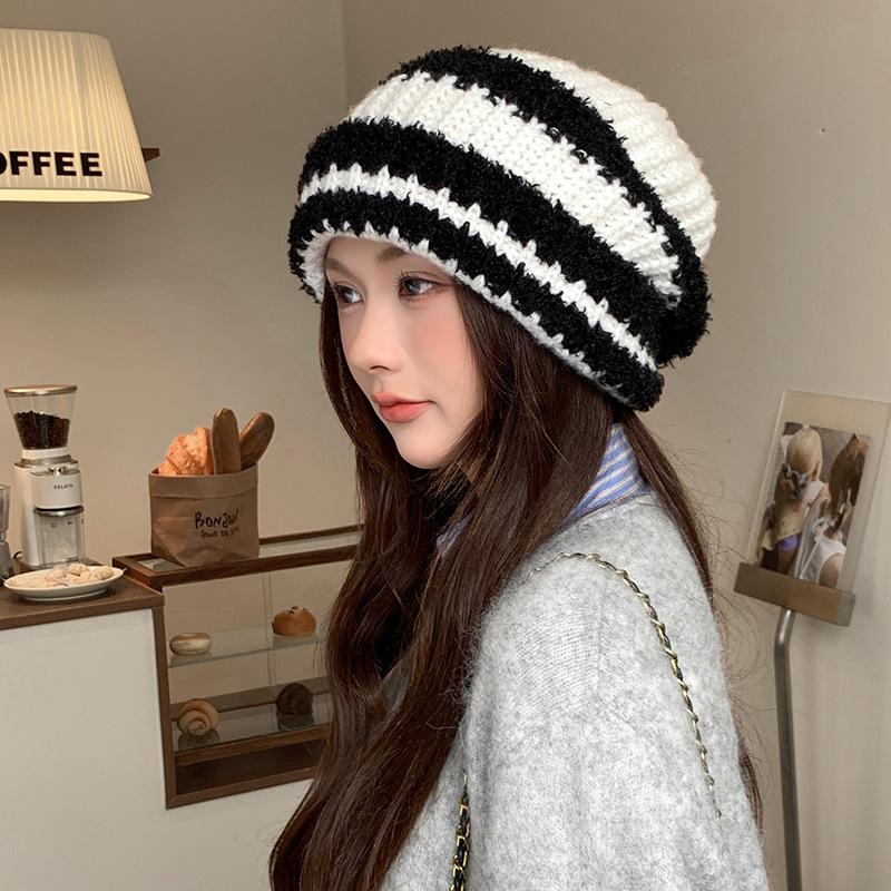 Women's autumn and winter hats, crimped warm knitted hats, ear protectors, cold-proof pullovers, and headcaps for men